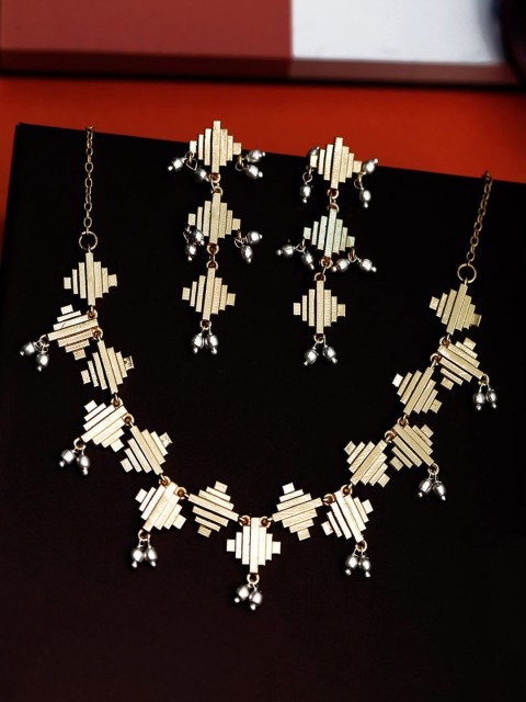 

Studio Voylla Women Gold-Plated Jewellery Set
