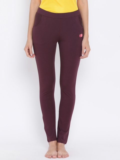 

Clovia Women Purple Solid Activewear Gym Tights