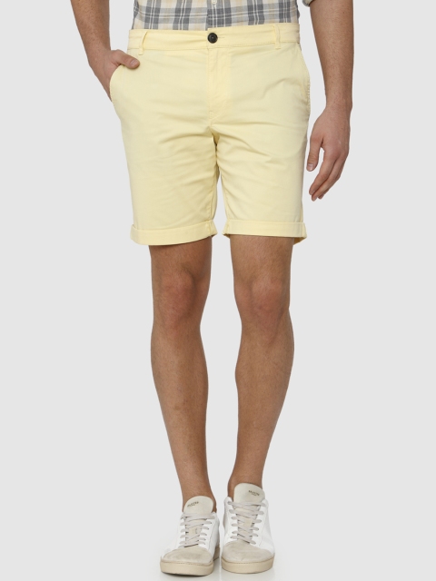 

SELECTED Men Yellow Solid Regular Fit Regular Shorts