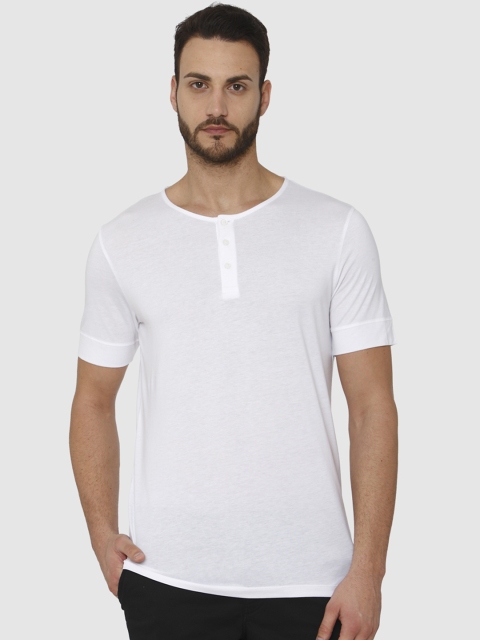 

SELECTED Men White Solid Henley Neck T-shirt