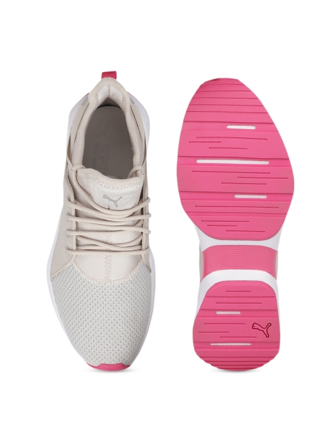 

Puma Women Grey Sneakers