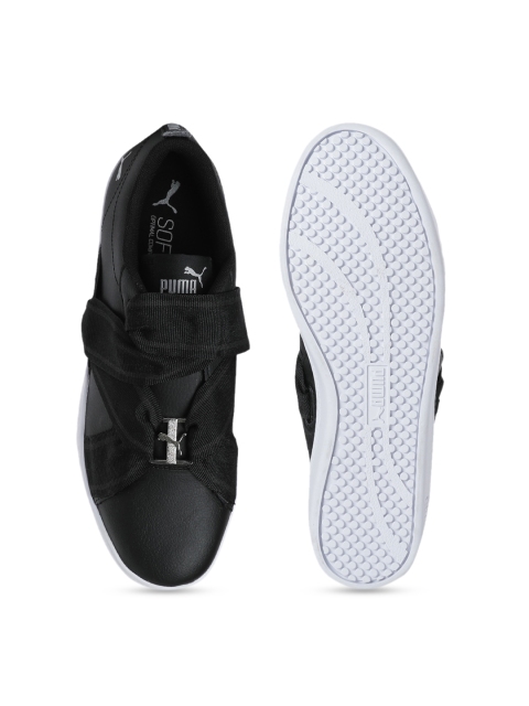 

Puma Women Black Smash Buckle Leather Sneakers