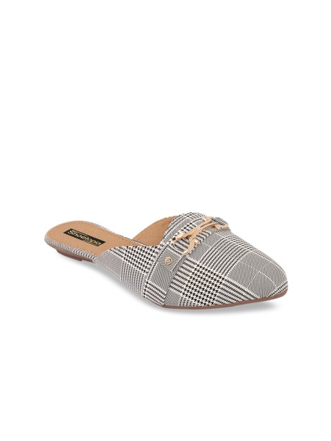 

Shoetopia Women Black Solid Synthetic Mules