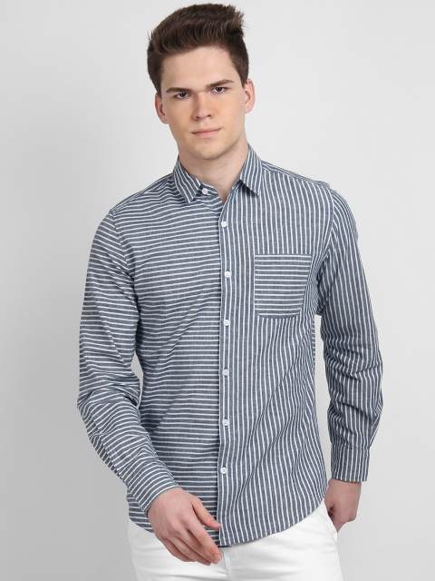 

LA LOFT Men Grey & Blue Regular Fit Striped Casual Shirt