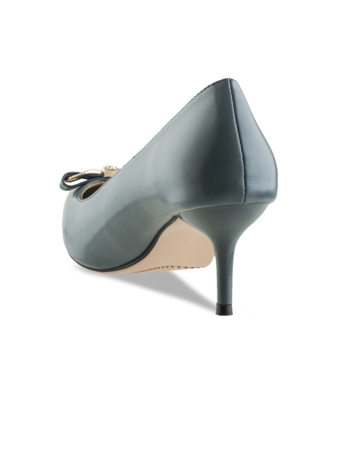 

SHUZ TOUCH Women Green Solid Pumps