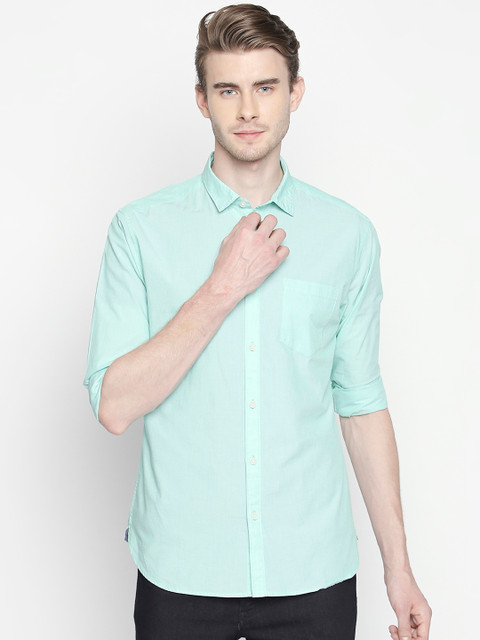 

BYFORD by Pantaloons Men Green Slim Fit Solid Casual Shirt