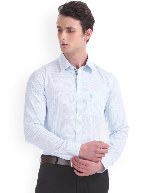 

U.S. Polo Assn. Tailored Men Blue Regular Fit Printed Formal Shirt