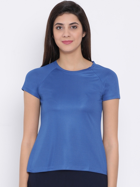 

Clovia Women Blue Solid Slim Fit Active-Wear Round Neck T-shirt