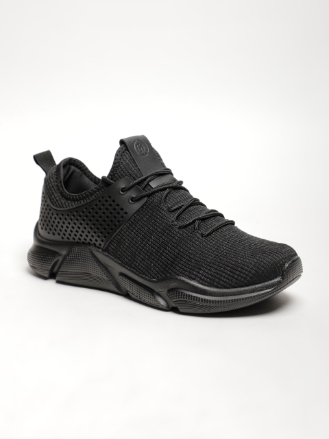 

LOCOMOTIVE Men Black Textured Sneakers