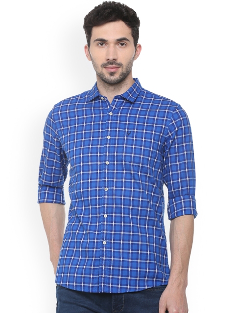 

Solly Jeans Co. Men Blue Slim Fit Checked Casual Shirt