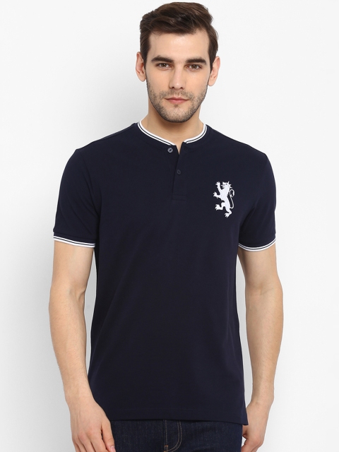 

Red Tape Men Navy Blue Solid Henley Neck T-shirt
