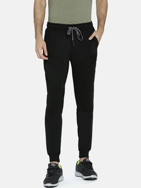 

Breakbounce Men Black Solid Slim Fit Joggers