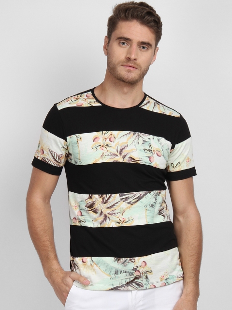 

LA LOFT Men Black Striped Round Neck T-shirt