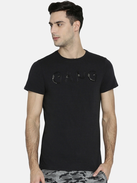 

Breakbounce Men Black Printed Round Neck T-shirt