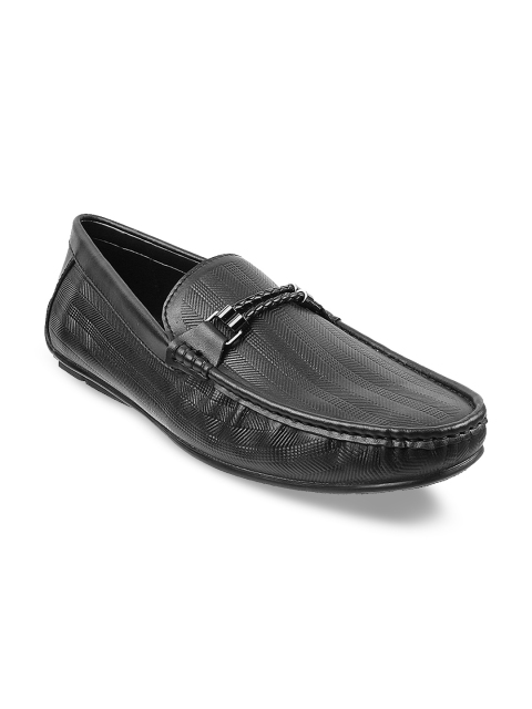 

Metro Men Black Textured Leather Loafers