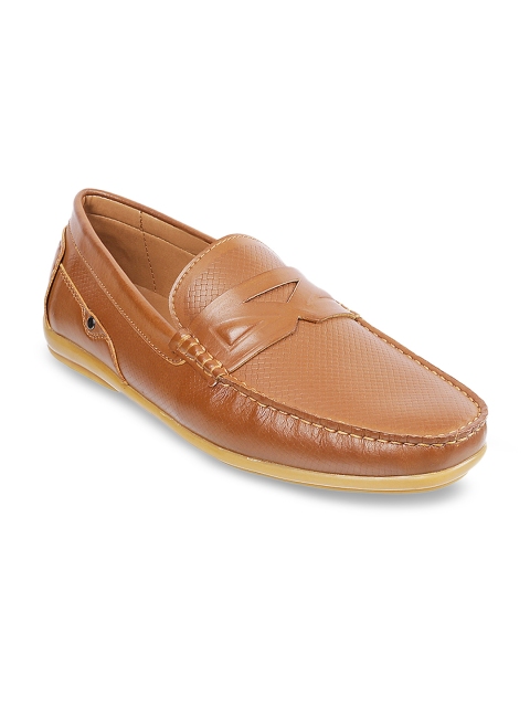 

Metro Men Tan Brown Textured Leather Loafers