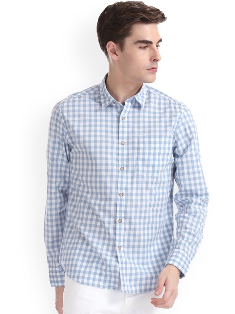 

Flying Machine Men Blue & Off-White Regular Fit Checked Casual Shirt