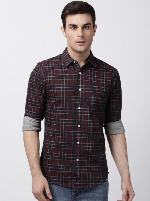

Blue Saint Men Brown & Black Slim Fit Checked Casual Shirt
