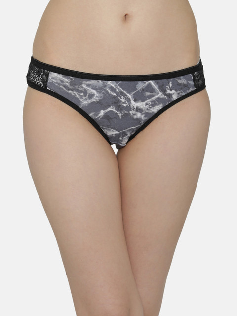 

Clovia Women Grey & Black Printed Bikini Briefs PN3056P05XL