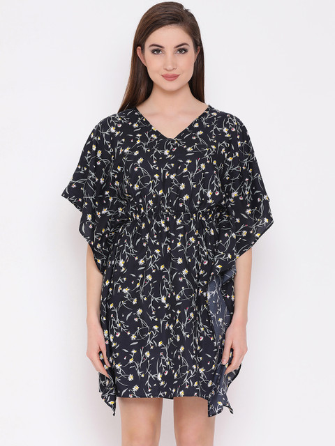 

Clovia Black Printed Nightdress