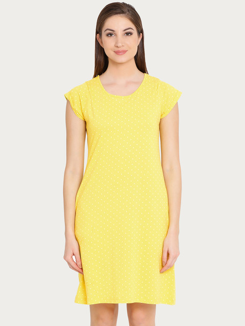 

Clovia Yellow & White Printed Nightdress NS1149P02XL