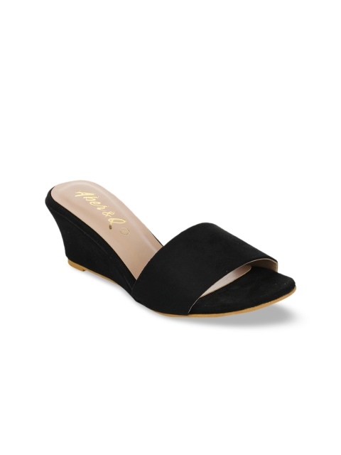 

Aber & Q Women Black Solid Heels