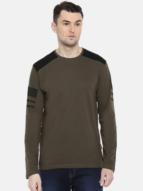 

Braveo Men Olive Green Colourblocked Round Neck T-shirt