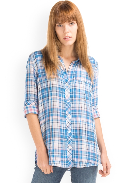 

GAP Women Blue Regular Fit Shirt