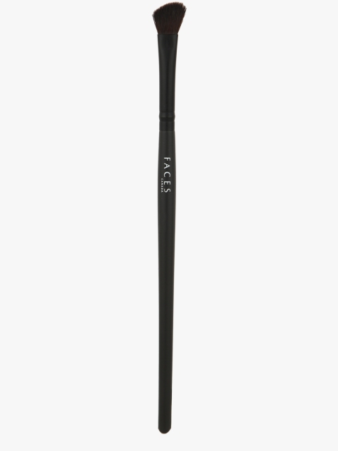 

FACES CANADA Angled Eye Shadow Brush, Black
