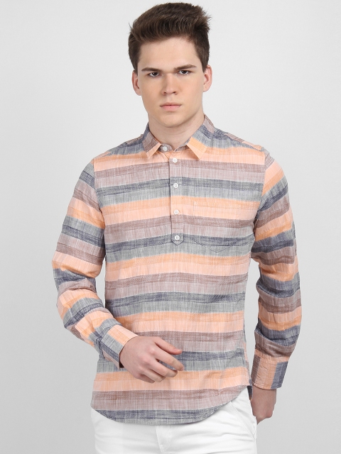 

LA LOFT Men Navy Blue & Peach-Coloured Regular Fit Striped Casual Shirt