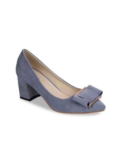 

Aber & Q Women Grey Solid Pumps