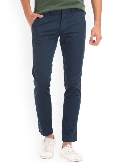 

GAP Men Blue Slim Fit Trousers