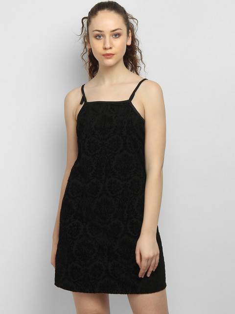 

LA LOFT Women Black Solid Sheath Dress