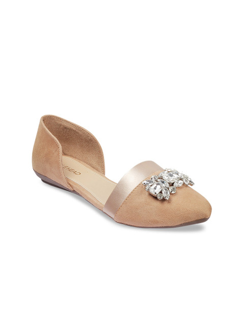 

SOLE HEAD Women Beige Solid Flats