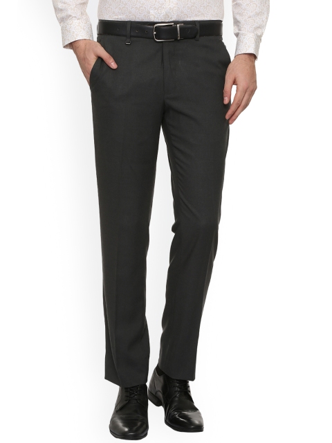 

Van Heusen Men Black Slim Fit Solid Formal Trousers