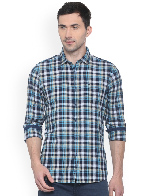

Solly Jeans Co. Men Blue Regular Fit Checked Casual Shirt