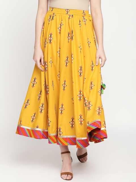 

AKKRITI BY PANTALOONS Women Yellow Printed Flared Maxi Skirt