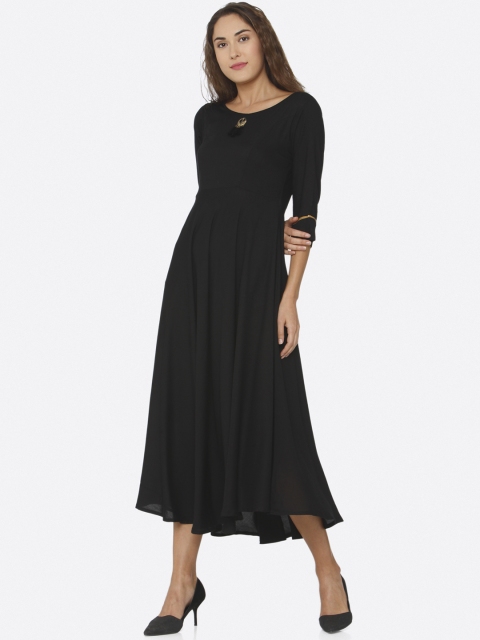 

Shiloh Women Black Solid Fit & Flared Dress