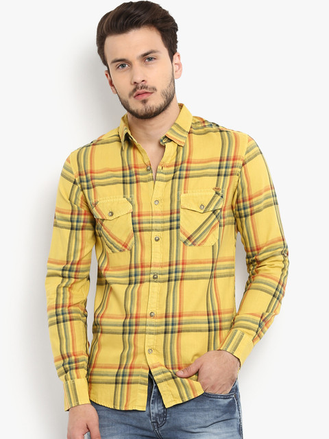 

Mufti Men Yellow Slim Fit Checked Casual Shirt