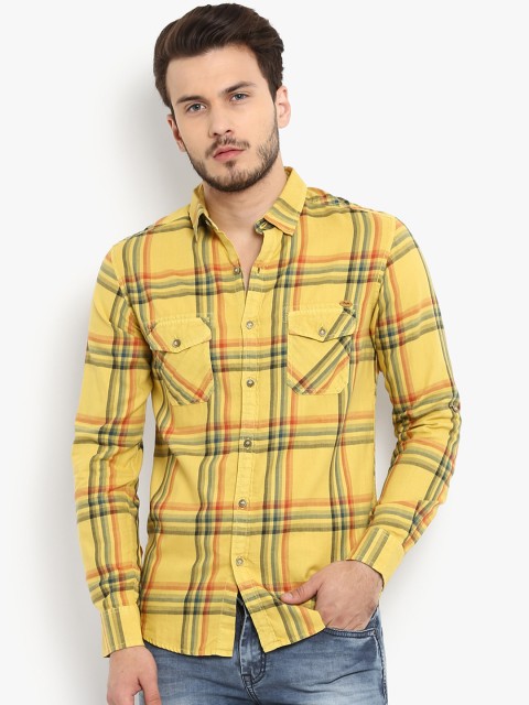 

Mufti Men Yellow Slim Fit Checked Casual Shirt