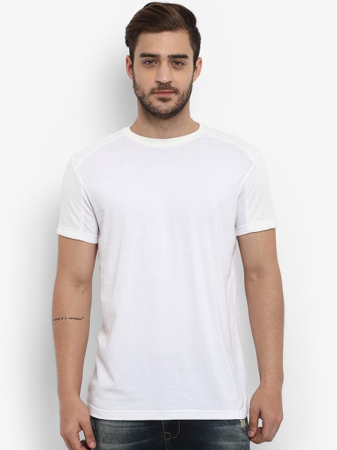 

Mufti Men White Solid Round Neck T-shirt