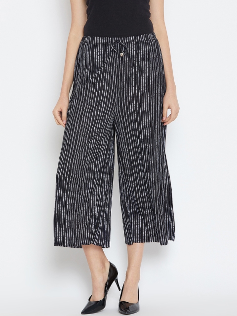 

Camey Women Black & White Regular Fit Striped Culottes
