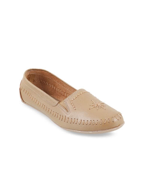 

Metro Women Beige Solid Leather Flat Shoes