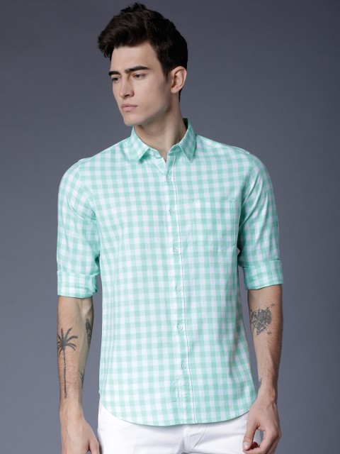 

Black coffee Men Green & White Slim Fit Checked Casual Shirt