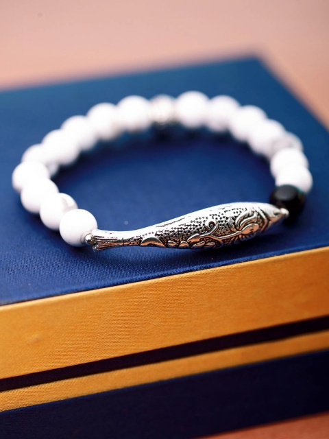 

Dare by Voylla Silver-Toned Brass Silver-Plated Handcrafted Link Bracelet