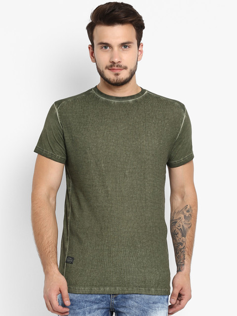 

Mufti Men Olive Green Solid Round Neck T-shirt