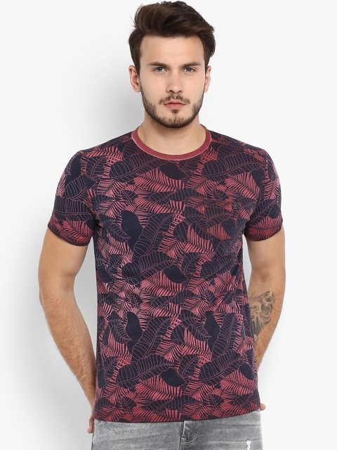 

Mufti Men Burgundy Printed Round Neck T-shirt