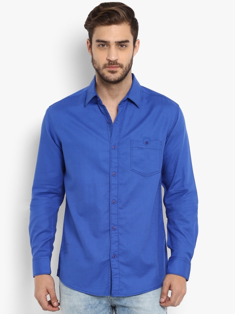 Mufti Men Blue Slim Fit Solid Casual Shirt