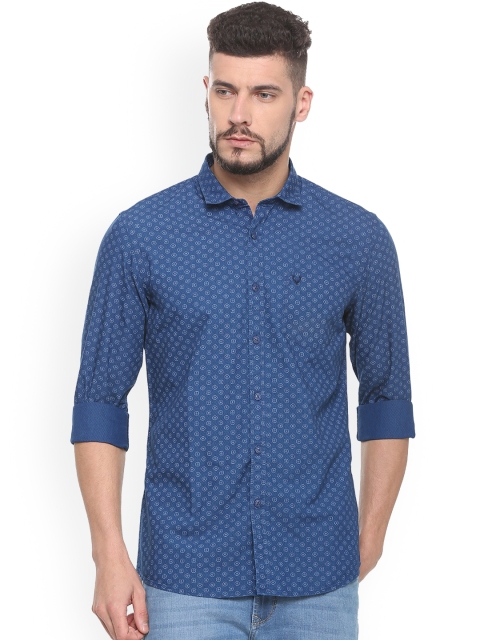

Solly Jeans Co. Men Blue Slim Fit Printed Casual Shirt