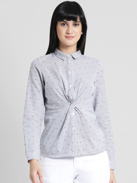 

Leo Sansini Women Blue & White Regular Fit Striped Casual Shirt